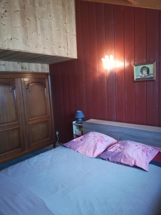 Gite La Ferme De Baffour La Chaise-Dieu Εξωτερικό φωτογραφία